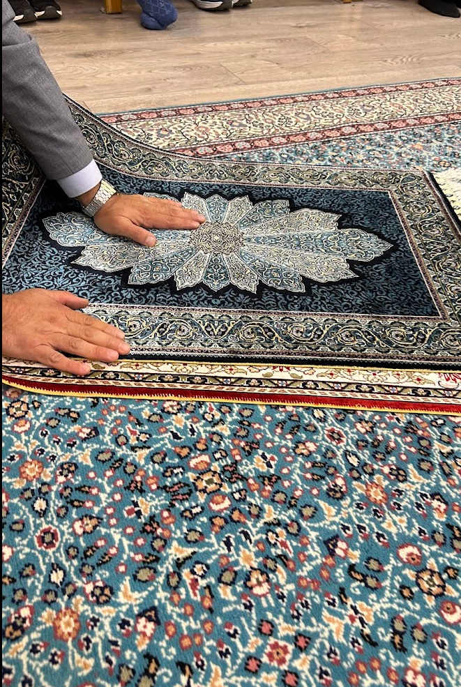 トルコ絨毯（ピュアシルク製ハンドメイド）新品未使 再々再値下げ 定価 